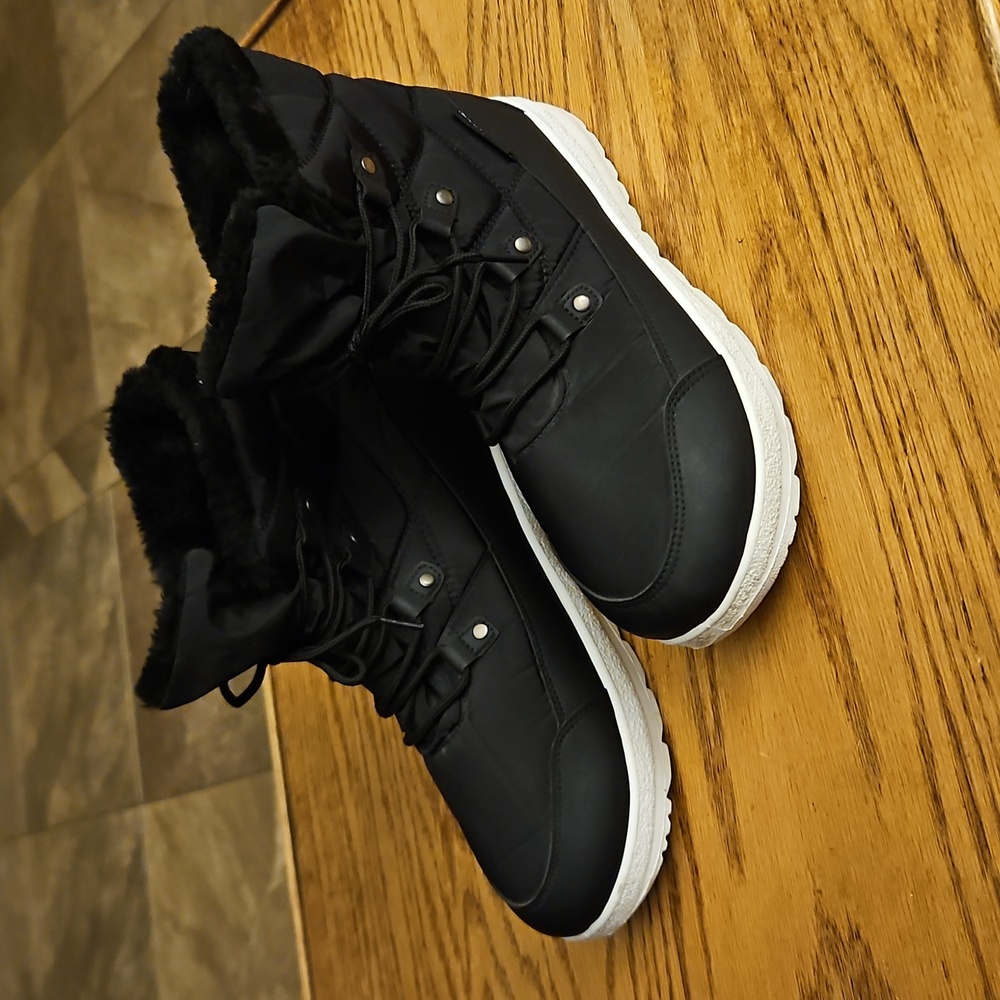 MySoft Waterproof Ankle Boots - Black Quilted Womens 8 Winter Snow
